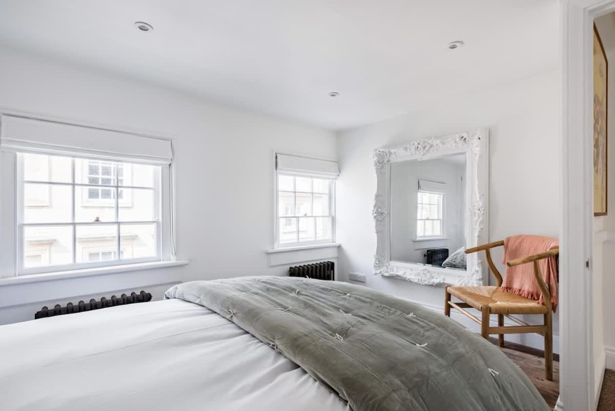 Central Georgian Townhouse With Free Parking Bath Exterior foto